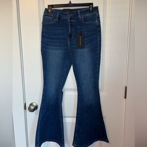 Flying Banana NWT Flare Jeans Women’s Size 8 Short 8S Model LB-1